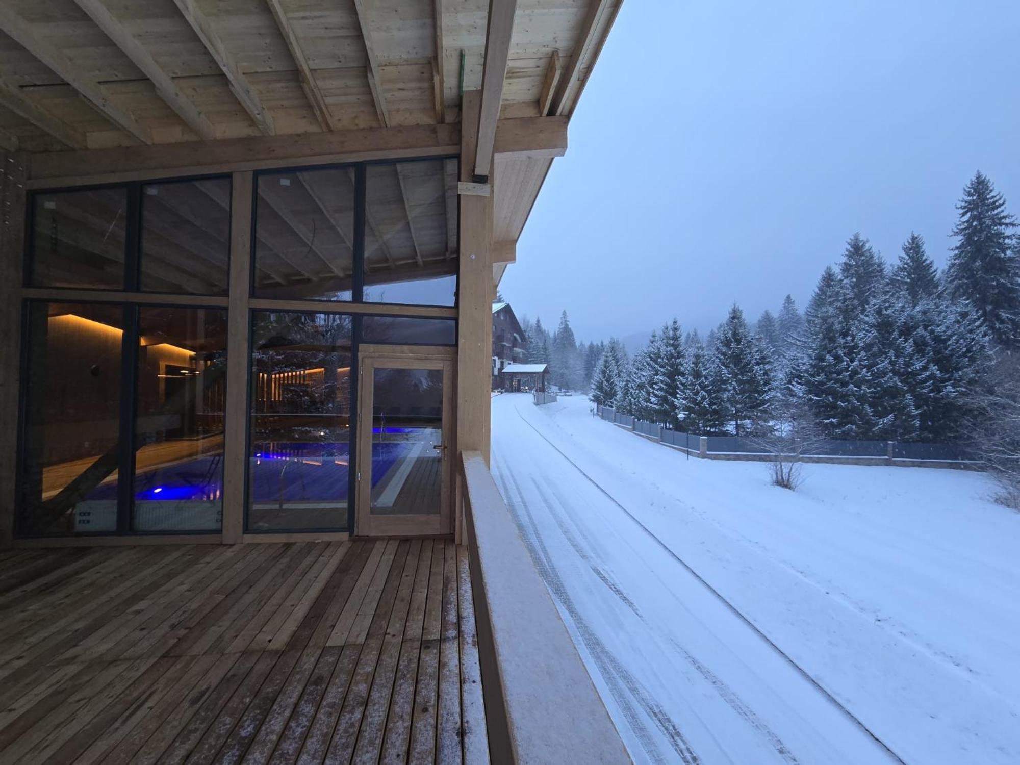 Monte Cervo Bio Hotel & Spa Covasna Exterior photo
