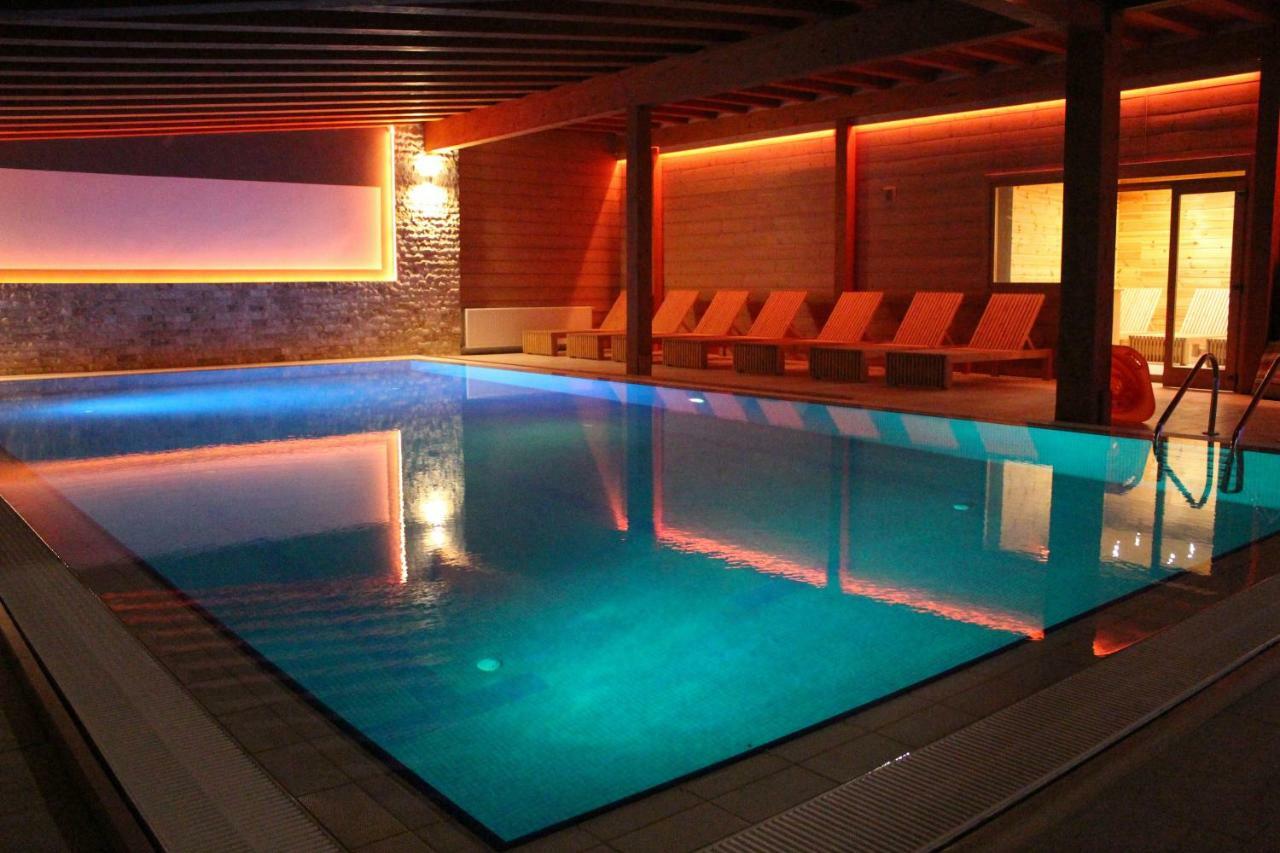 Monte Cervo Bio Hotel & Spa Covasna Exterior photo