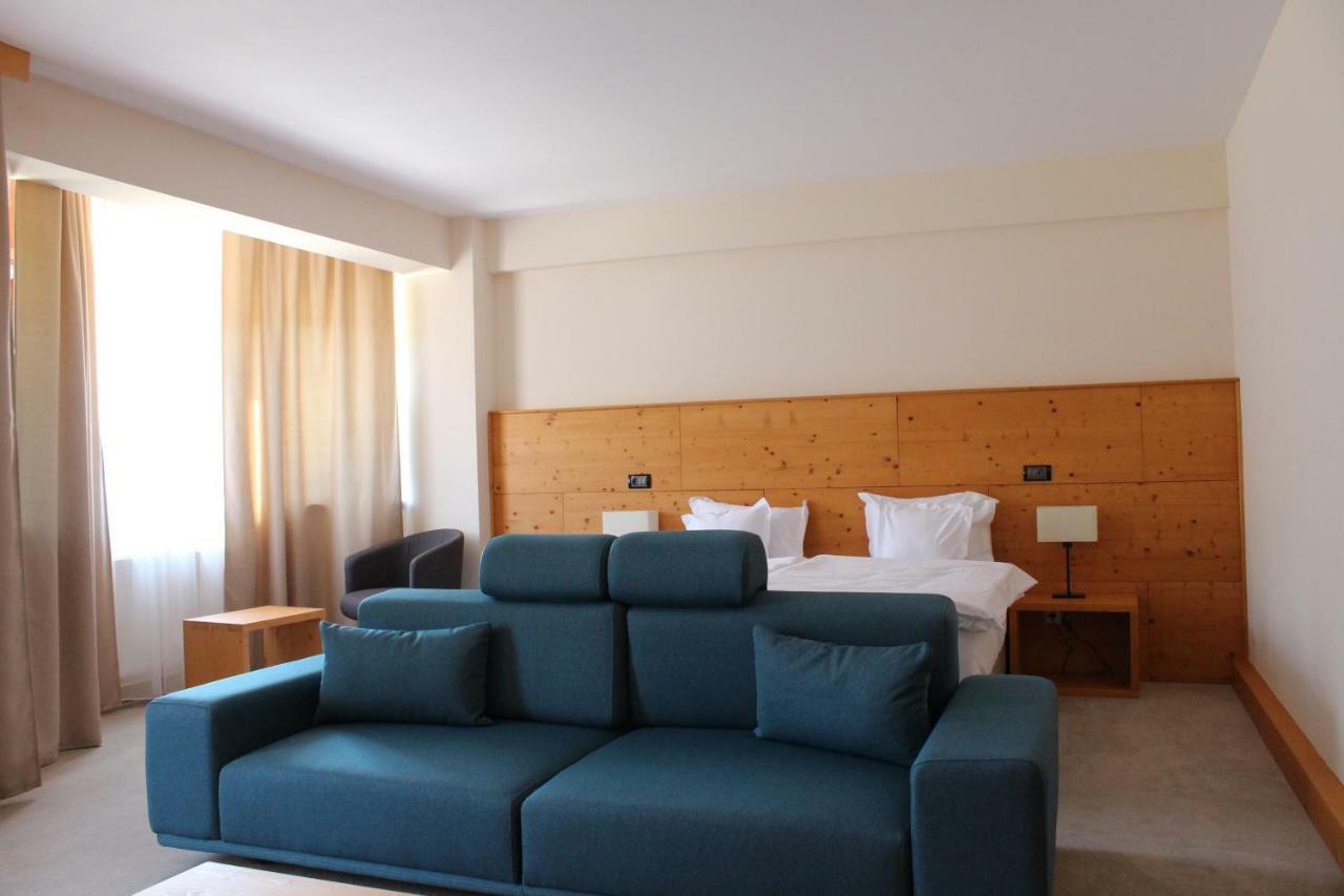 Monte Cervo Bio Hotel & Spa Covasna Exterior photo